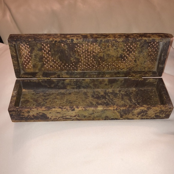 Indian Hand Carved Soapstone Jewelry Box - Picture 2 of 2